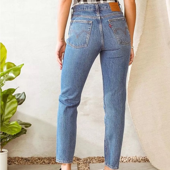 LEVI’S Premium Wedgie Icon Jeans‎ - Picture 2 of 5